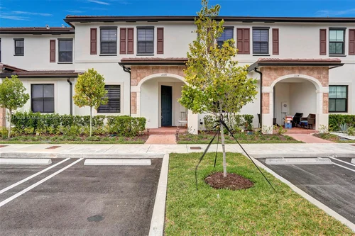 11120 W 32nd Lane, Hialeah FL 33018