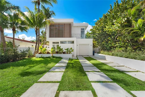 288 Ocean Blvd, Golden Beach FL 33160