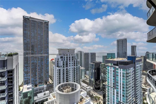 1000 Brickell Plz, Miami FL 33131