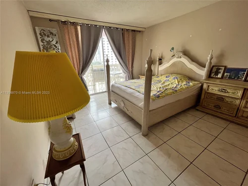 1825 S Ocean Dr # 510, Hallandale Beach FL 33009