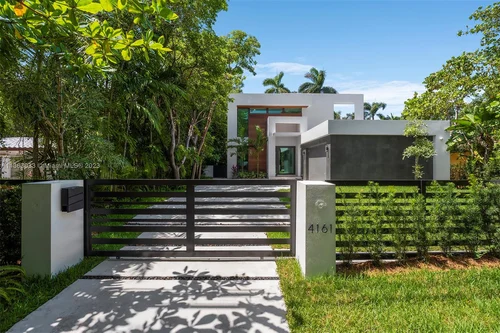 4161 Poinciana Ave, Miami FL 33133