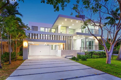 315 Cypress Dr, Key Biscayne FL 33149