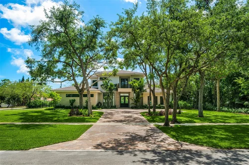9400 SW 120th St, Miami FL 33176