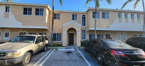 3932 SW 52nd Ave # B3, Pembroke Park FL 33023