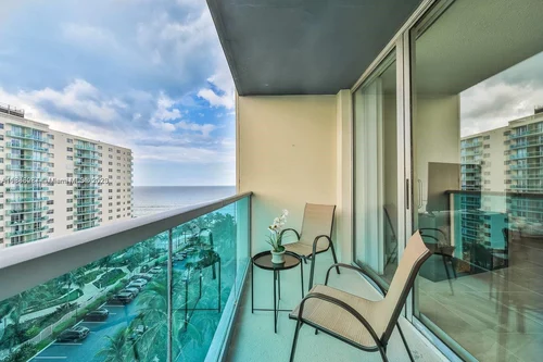 4001 S Ocean Dr # 10H, Hollywood FL 33019