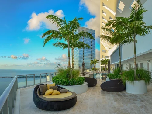 1300 Brickell Bay Dr # 3804, Miami FL 33131