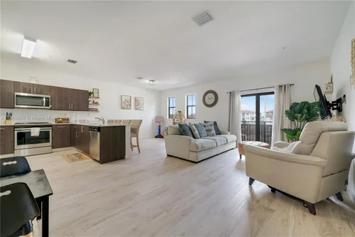 15500 SW 136th St # 216, Miami FL 33196