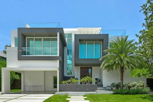 141 Harbor Dr, Key Biscayne FL 33149