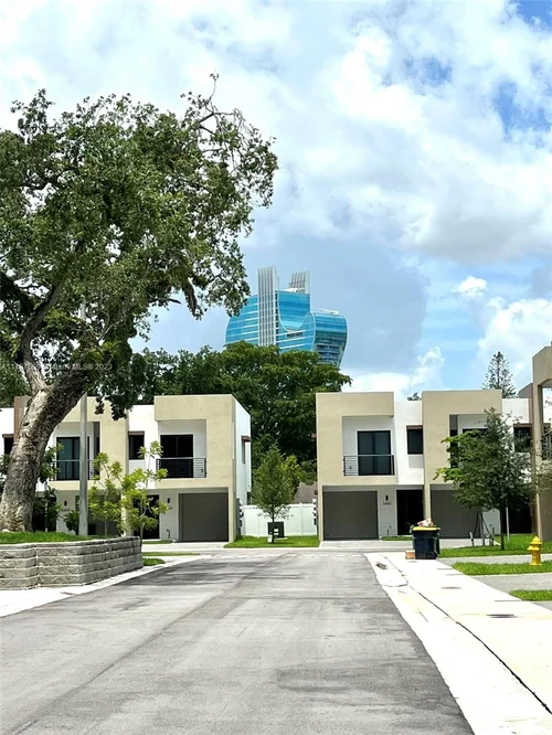 5521 W Oak Way # 5521, Dania Beach FL 33314
