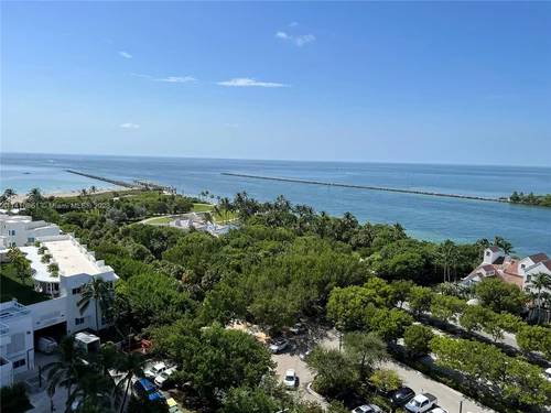 400 S POINTE DR # 1404, Miami Beach FL 33139