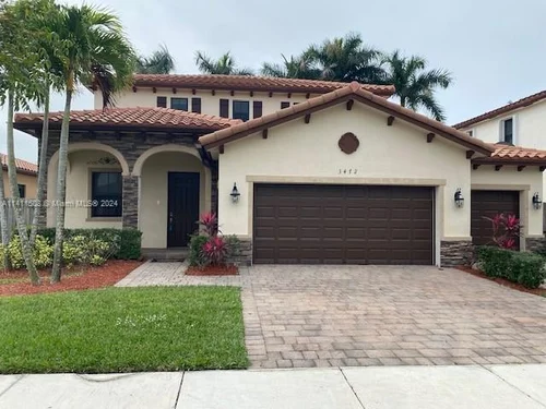 3472 SE 3rd St, Homestead FL 33033