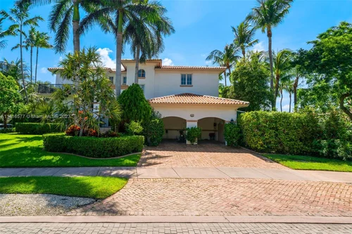 580 Harbor Drive, Key Biscayne FL 33149