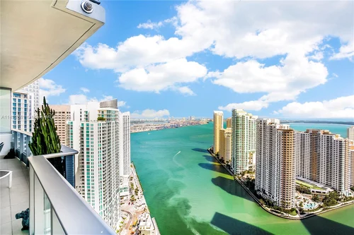 200 Biscayne Boulevard Way # 4307, Miami FL 33131