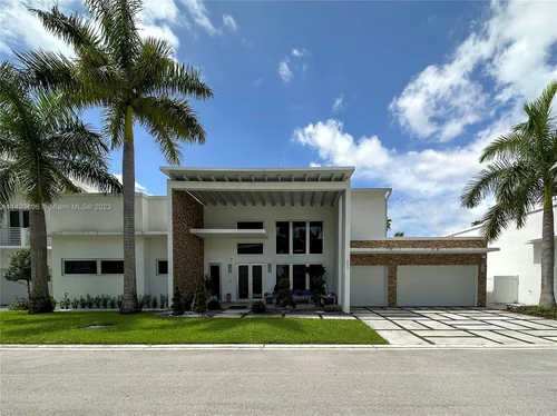 8222 NW 33rd Ter, Doral FL 33122