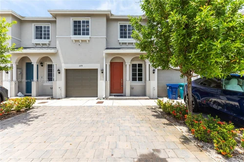 1379 NW 208th Ter, Miami Gardens FL 33169
