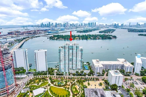 650 West Ave # 2710, Miami Beach FL 33139