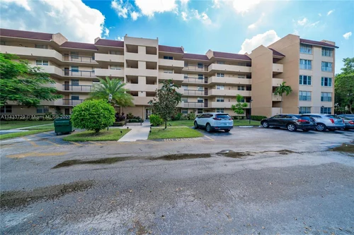 3651 Environ Blvd # 556, Lauderhill FL 33319