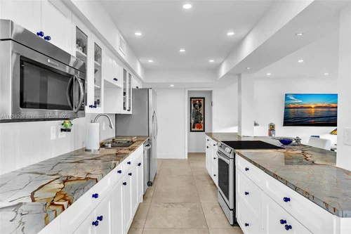 3589 S Ocean Blvd # 306, South Palm Beach FL 33480