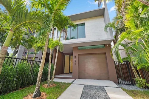 2918 Jackson Ave # 2918, Miami FL 33133