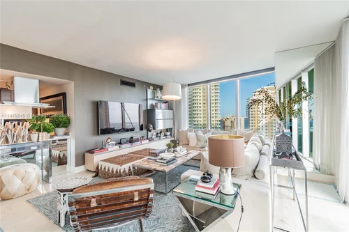 495 Brickell Ave # 1701, Miami FL 33131