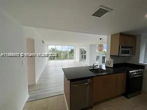 10275 Collins Ave # 431, Bal Harbour FL 33154