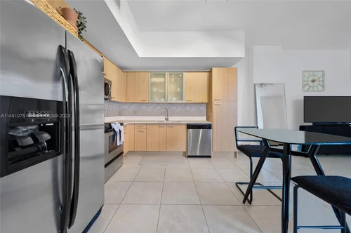 1350 NW 8th Ct # 3, Miami FL 33136