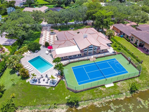 4205 NW 100th Ave, Coral Springs FL 33065