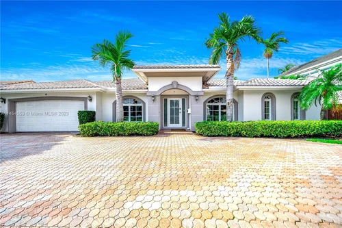 41 Castle Harbor Is, Fort Lauderdale FL 33308