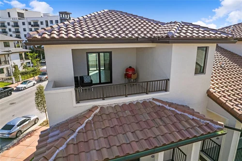 4426 NW 83rd Pkwy, Doral FL 33166