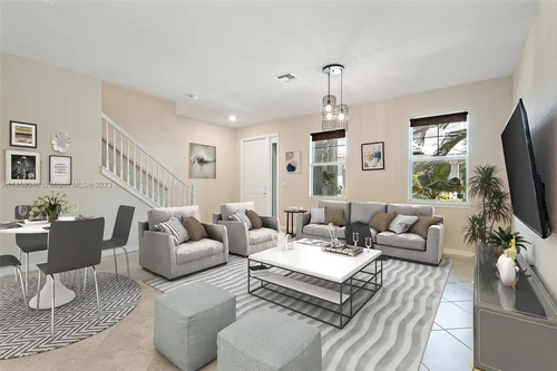 1040 Eucalyptus Dr # 3, Hollywood FL 33021