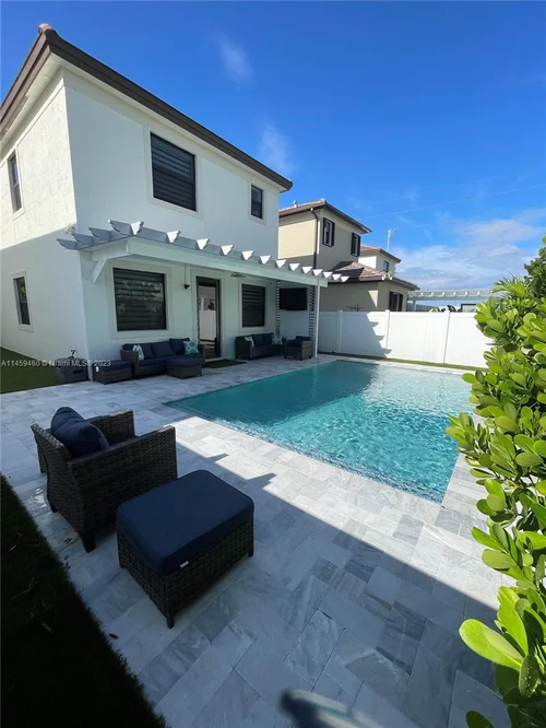 3567 W 110th Ter, Hialeah FL 33018