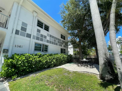 1341 15th St # 205, Miami Beach FL 33139