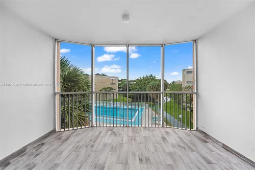 1680 NE 191st St # 2, Miami FL 33179