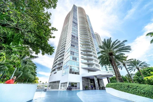 2101 Brickell Ave # 1610, Miami FL 33129