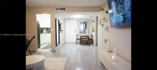 5050 NW 7th St # 722, Miami FL 33126