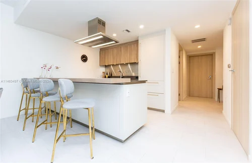 1000 Brickell Plz # 3405, Miami FL 33131