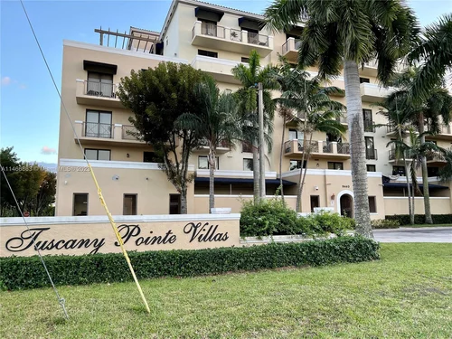 8440 SW 8th St # 202A, Miami FL 33144