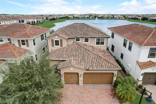 10431 Siddington Drive, Orlando FL 32832