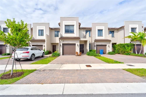 20536 NE 5th Pl # 20536, Miami FL 33179