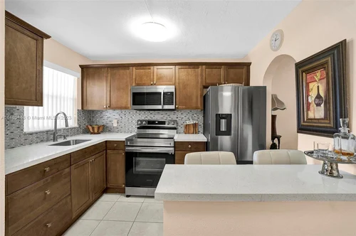 8500 Sunrise Lakes Blvd # 110, Sunrise FL 33322