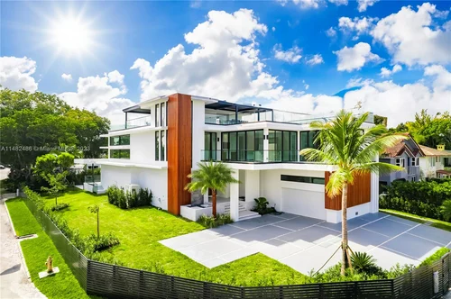 1248 NE 89th St, Miami FL 33138
