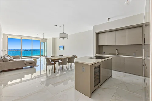 18975 Collins Ave # 802, Sunny Isles Beach FL 33160