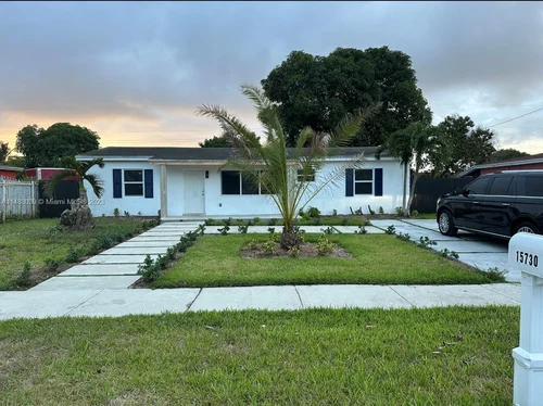 15730 NW 28th Pl, Miami Gardens FL 33054