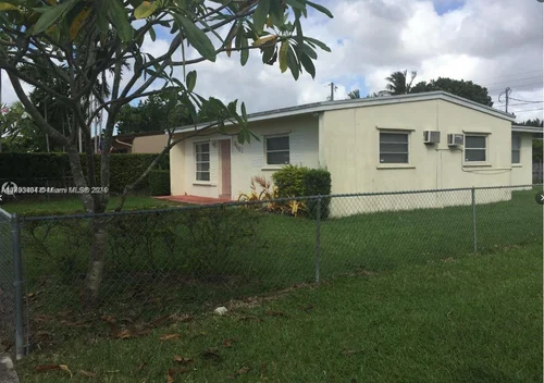 6401 SW 38th St, Miami FL 33155