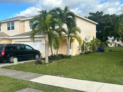 4046 Eastridge Dr, Deerfield Beach FL 33064