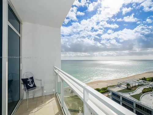 6801 Collins Ave, Miami Beach FL 33141