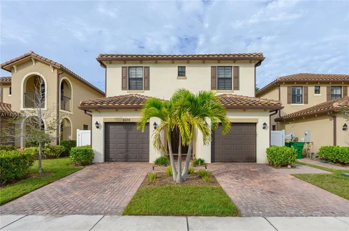5105 NW 52nd St, Tamarac FL 33319
