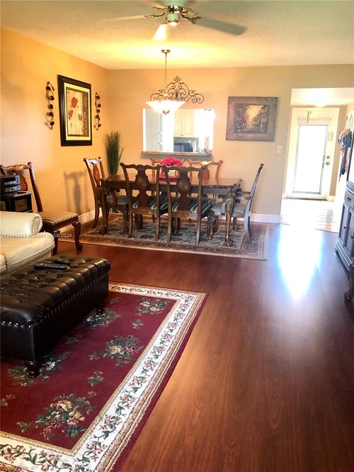 9320 Sunrise Lakes Blvd # 308, Sunrise FL 33322