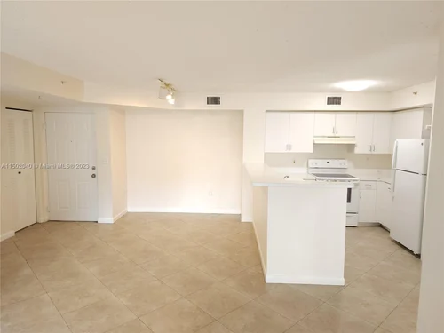 2011 Renaissance Blvd # 205, Miramar FL 33025