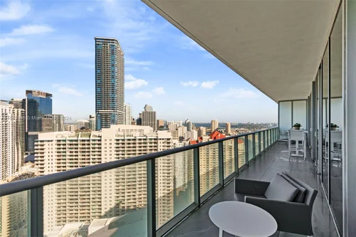 1300 Brickell Bay Dr # 4305, Miami FL 33131